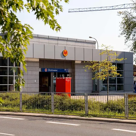 Klimatyczne Metro Slodowiec Apartment *